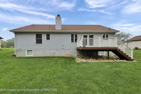 8961 Jacaranda Dr, Dimondale, MI 48821 photo 36