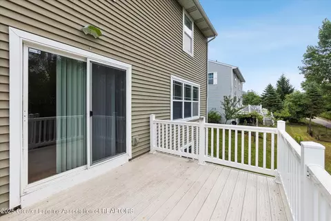 Exterior - 2685 Elderberry Dr, Okemos, MI 48864 photo 3 of 5