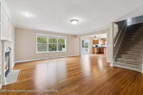 Living - 2685 Elderberry Dr, Okemos, MI 48864 photo 2 of 11