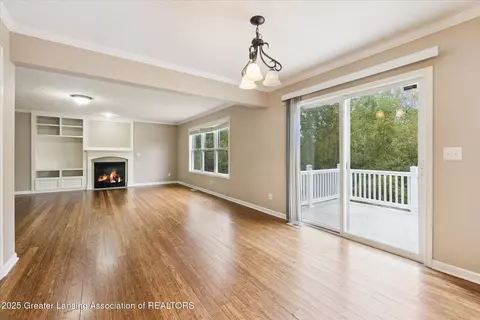 Living - 2685 Elderberry Dr, Okemos, MI 48864 photo 5 of 11