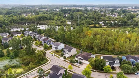 View/Area - 2685 Elderberry Dr, Okemos, MI 48864 photo 4 of 7