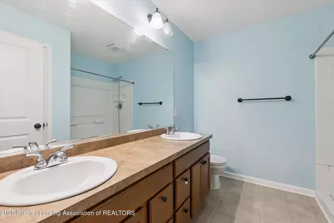 Bath - 2685 Elderberry Dr, Okemos, MI 48864 photo 1 of 3