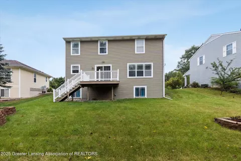 Exterior - 2685 Elderberry Dr, Okemos, MI 48864 photo 4 of 5