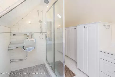 230 N State St, Alma, MI 48801 photo 23