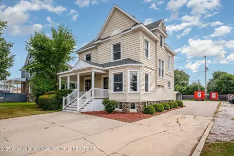 230 N State St, Alma, MI 48801 photo 3