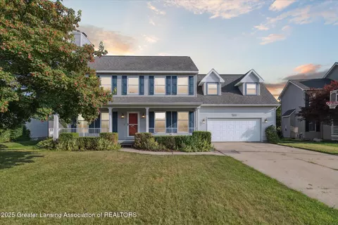6725 French Creek Dr, Lansing, MI 48917