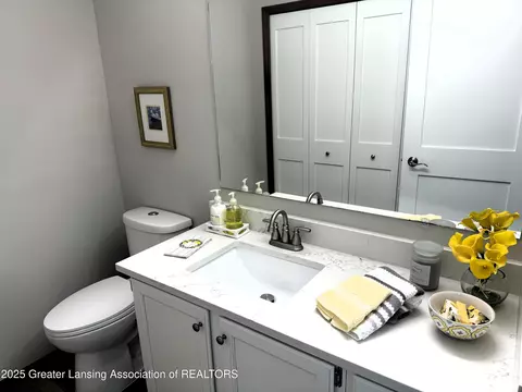 Bath - 1210 Wolf Run Dr, Lansing, MI 48917 photo 1 of 3