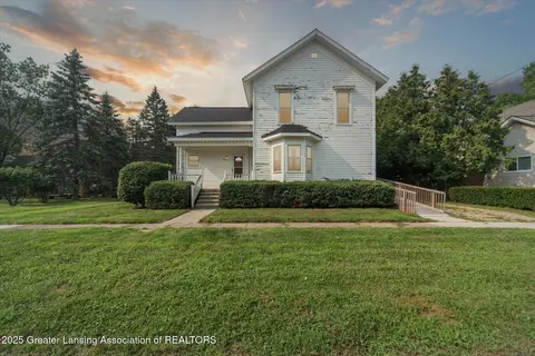 106 W First North St, Laingsburg, MI 48848