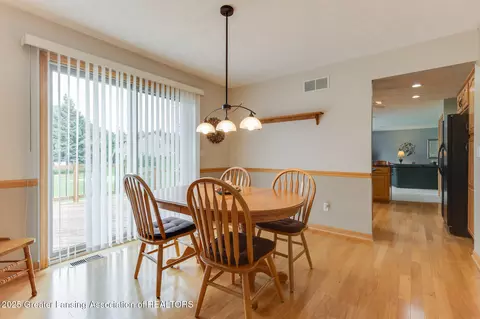 4635 Fieldview Dr, Grand Ledge, MI 48837 photo 12