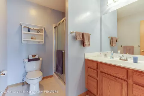 4635 Fieldview Dr, Grand Ledge, MI 48837 photo 20