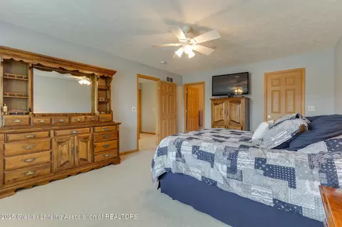 4635 Fieldview Dr, Grand Ledge, MI 48837 photo 18