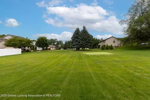 4635 Fieldview Dr, Grand Ledge, MI 48837 photo 34
