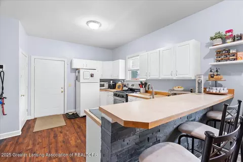 Other - 1445 Lyons Ave, Lansing, MI 48910 photo 4 of 11