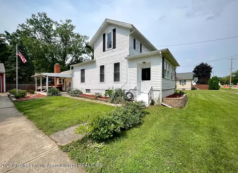 116 Pennsylvania St, Leslie, MI 49251