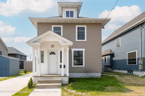 1320 Jerome St, Lansing, MI 48912
