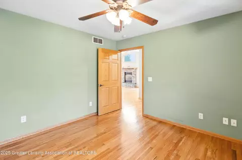 Bedroom - 8283 S Williams Rd, Dewitt, MI 48820 photo 1 of 3