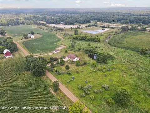 View/Area - 8283 S Williams Rd, Dewitt, MI 48820 photo 10 of 12