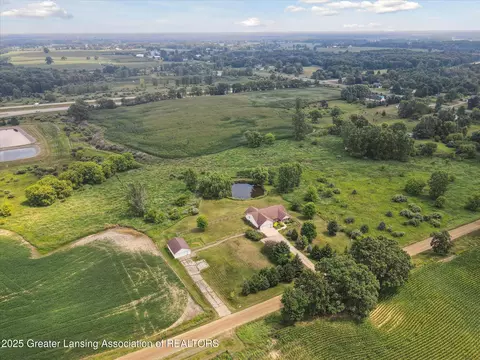 View/Area - 8283 S Williams Rd, Dewitt, MI 48820 photo 4 of 12
