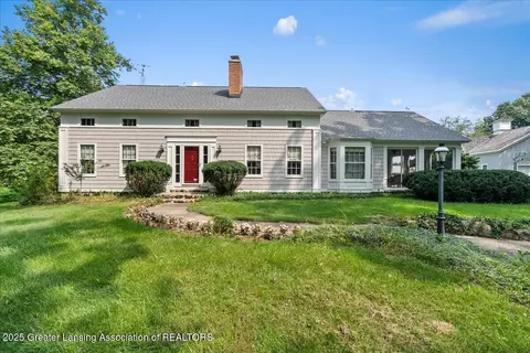 6280 Kinneville Rd, Eaton Rapids, MI 48827