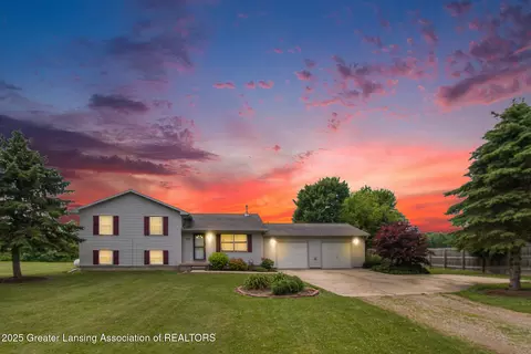 4452 Stone Rd, Onondaga, MI 49264