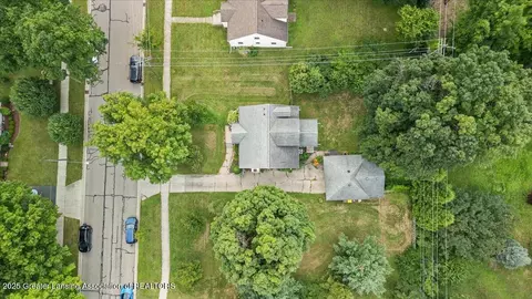 View/Area - 133 E Riverside St, Williamston, MI 48895 photo 6 of 9