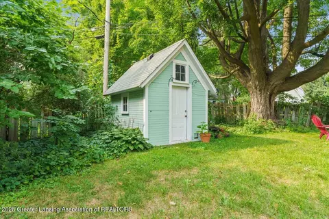 Exterior - 133 E Riverside St, Williamston, MI 48895 photo 3 of 6