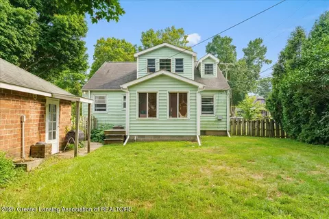 Exterior - 133 E Riverside St, Williamston, MI 48895 photo 5 of 6