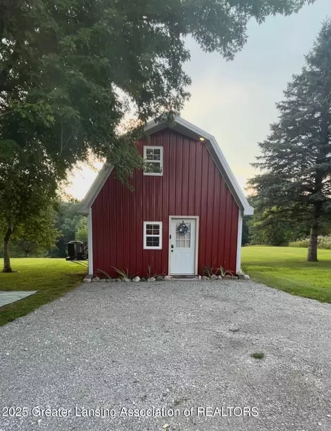 3401 N Clark Rd, Woodland, MI 48897