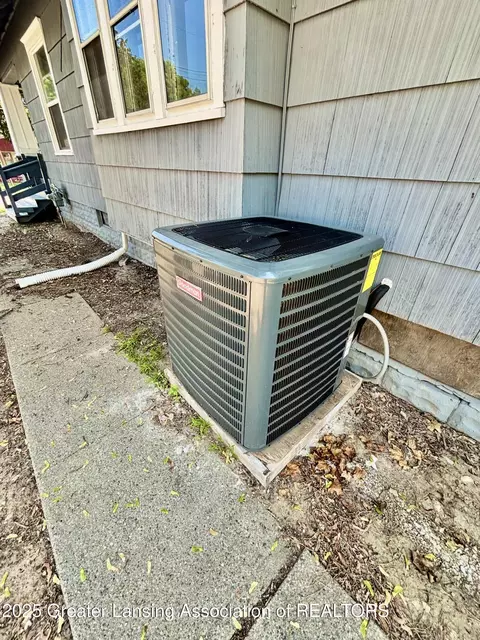 Other - 328 E Cavanaugh Rd, Lansing, MI 48910 photo 12 of 13