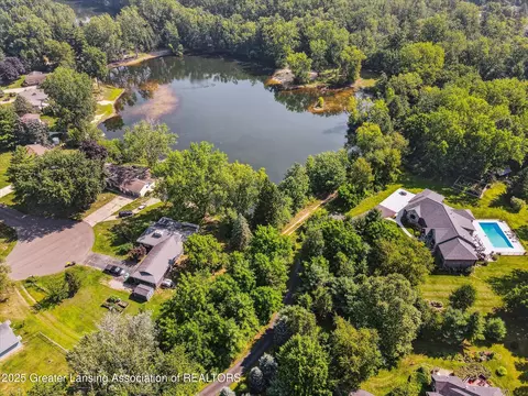 3885 Sage Ln, Dewitt, MI 48820 photo 38
