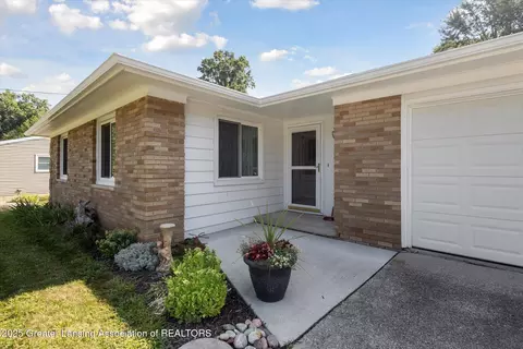 3885 Sage Ln, Dewitt, MI 48820 photo 5