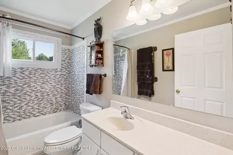 3885 Sage Ln, Dewitt, MI 48820 photo 23