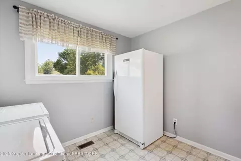 3885 Sage Ln, Dewitt, MI 48820 photo 24