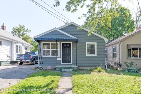 628 N Magnolia Ave, Lansing, MI 48912