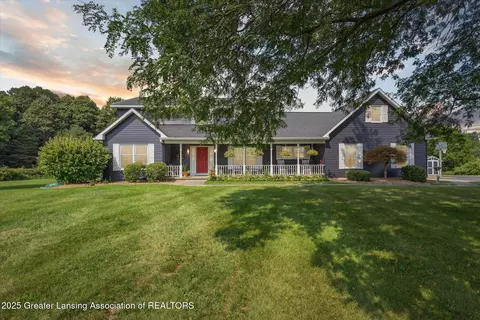 951 N Edgar Rd, Mason, MI 48854