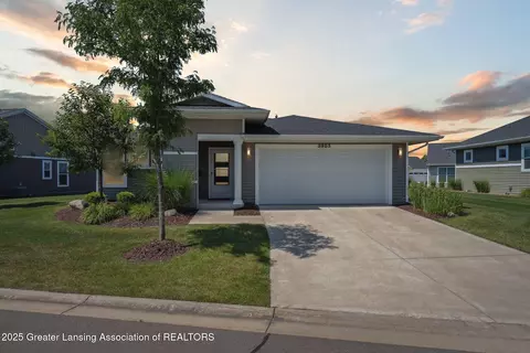 3953 Gallop Rd, East Lansing, MI 48823