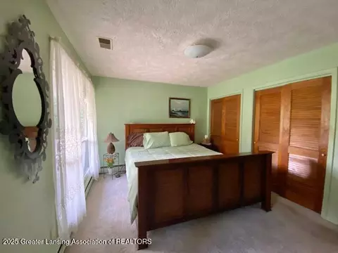 9916 Riverside Dr, Eagle, MI 48822 photo 18