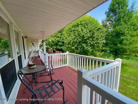 9916 Riverside Dr, Eagle, MI 48822 photo 34
