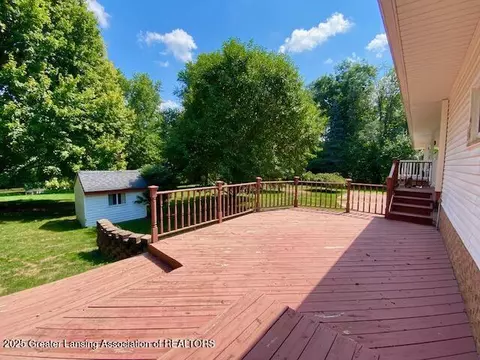 9916 Riverside Dr, Eagle, MI 48822 photo 36