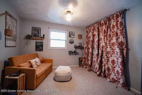 Bedroom - 6560 Lansdown Dr, Dimondale, MI 48821 photo 3 of 6