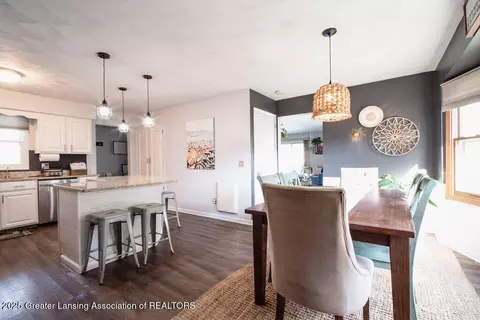 Dining - 6560 Lansdown Dr, Dimondale, MI 48821 photo 2 of 2