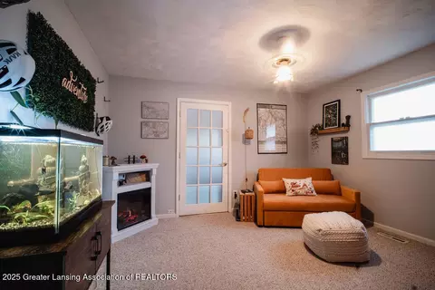 Bedroom - 6560 Lansdown Dr, Dimondale, MI 48821 photo 6 of 6