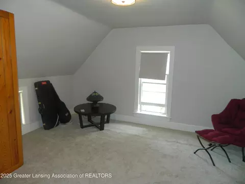Bedroom - 2437 Eifert Rd, Holt, MI 48842 photo 2 of 2