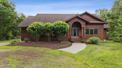 Exterior - 8401 Winegar Rd, Perry, MI 48872 photo 12 of 14