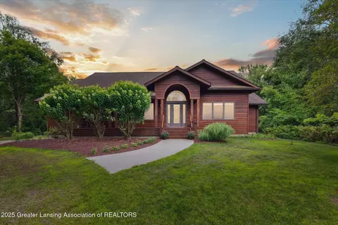 Exterior - 8401 Winegar Rd, Perry, MI 48872 photo 2 of 14
