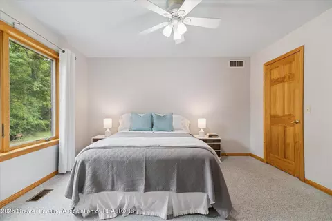 Bedroom - 8401 Winegar Rd, Perry, MI 48872 photo 2 of 6