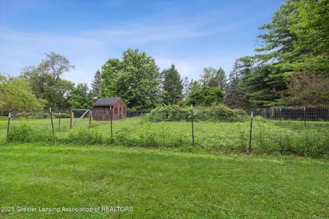 Exterior - 8401 Winegar Rd, Perry, MI 48872 photo 14 of 14