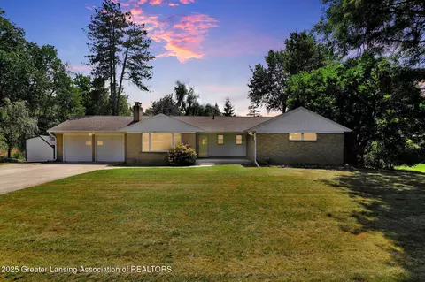 4119 Wagon Wheel Ln, Lansing, MI 48917