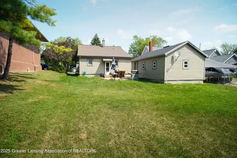 Exterior - 606 E State St, Saint Johns, MI 48879 photo 2 of 3