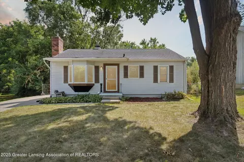 2195 Kent St, Okemos, MI 48864